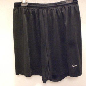 Women's Nike Team Dri-Fit Shorts - Size XL